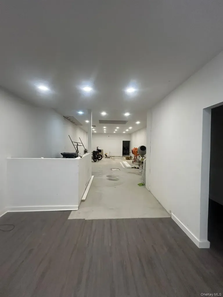 10605 Northern Boulevard Corona NY 11368