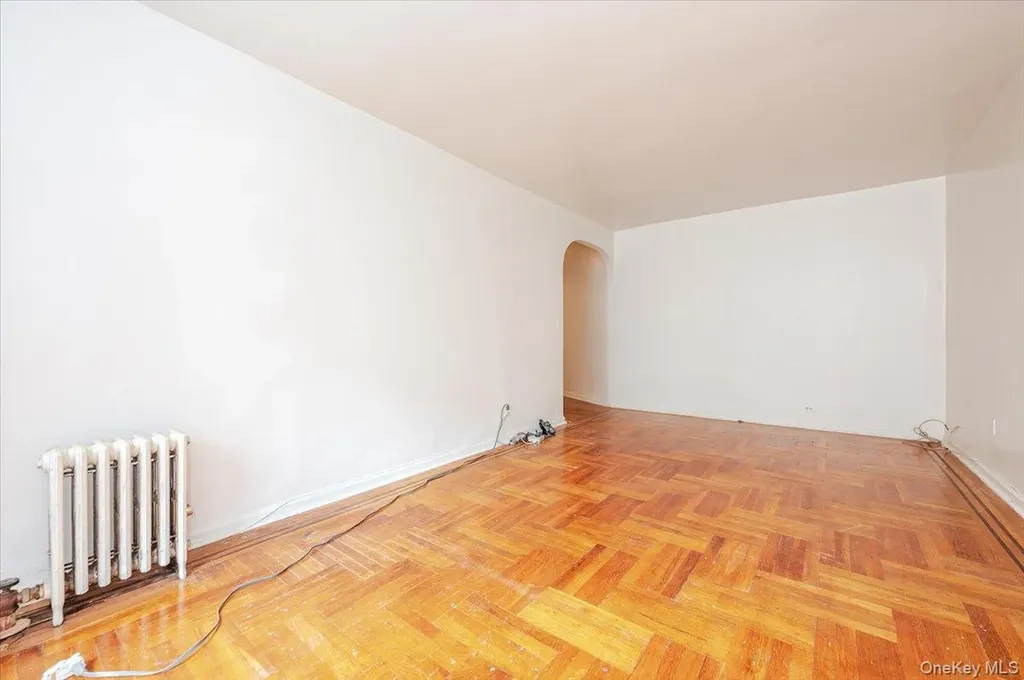 758 Brady Court Bronx NY 10462