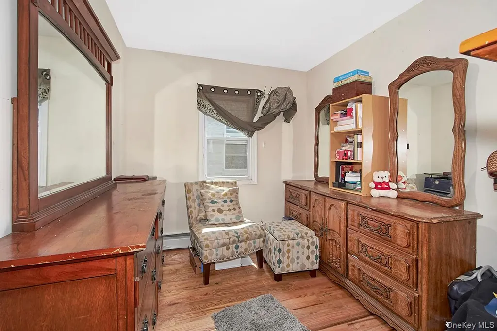 833 E 229th Street Bronx NY 10466