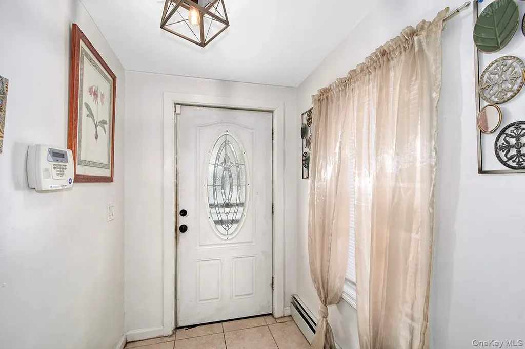 833 E 229th Street Bronx NY 10466