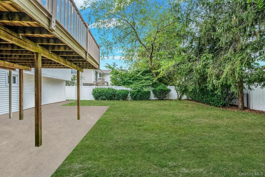 2922 Bond Drive Merrick NY 11566