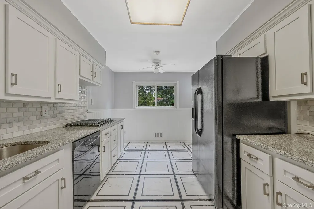 2922 Bond Drive Merrick NY 11566