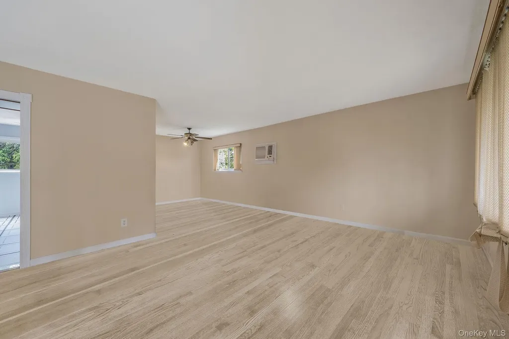 2922 Bond Drive Merrick NY 11566