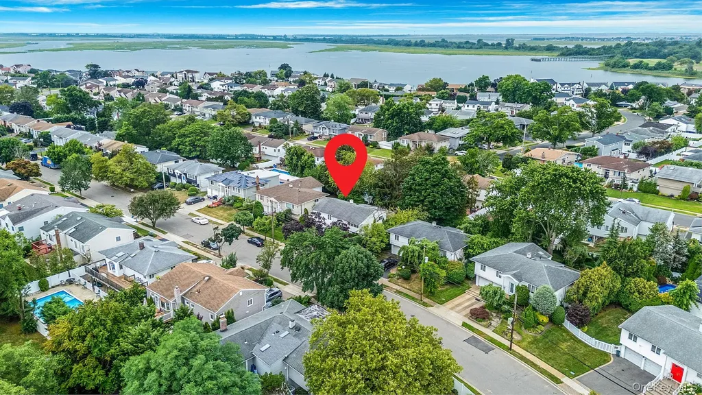 2922 Bond Drive Merrick NY 11566
