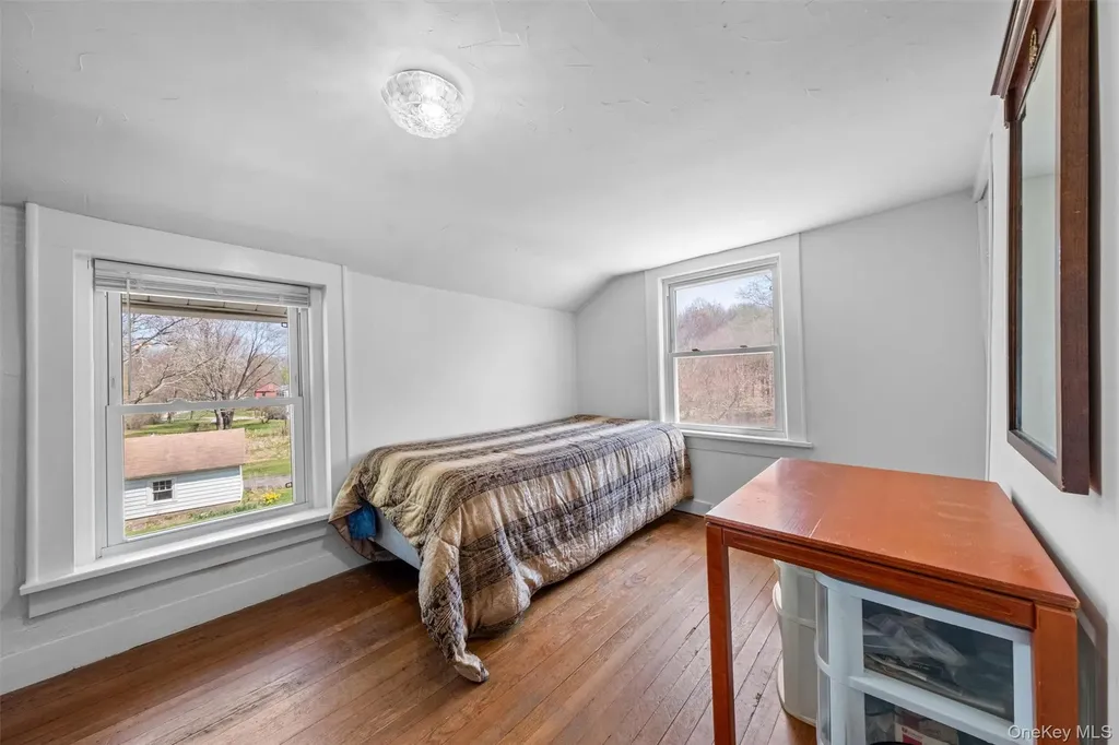 1901 Route 302 Circleville NY 10919