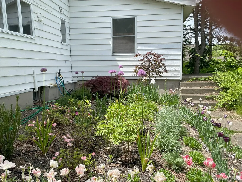 1901 Route 302 Circleville NY 10919