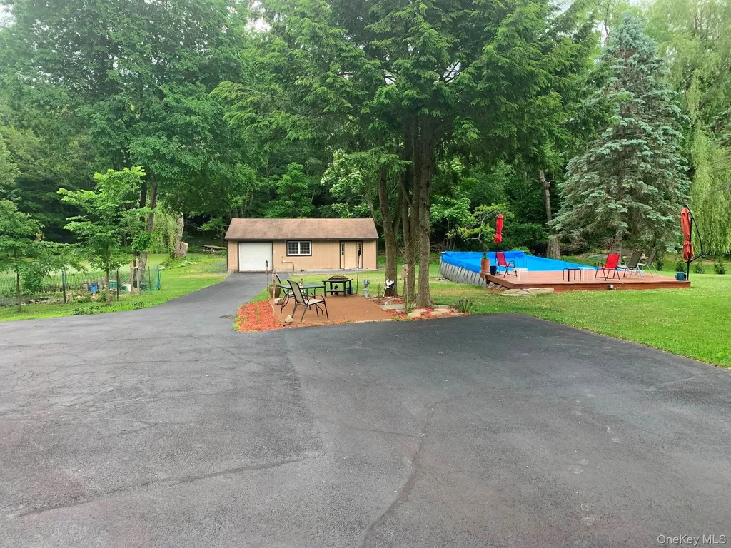 1901 Route 302 Circleville NY 10919