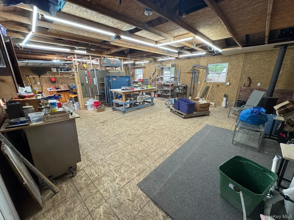 1901 Route 302 Circleville NY 10919