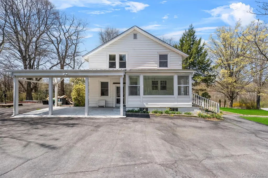 1901 Route 302 Circleville NY 10919