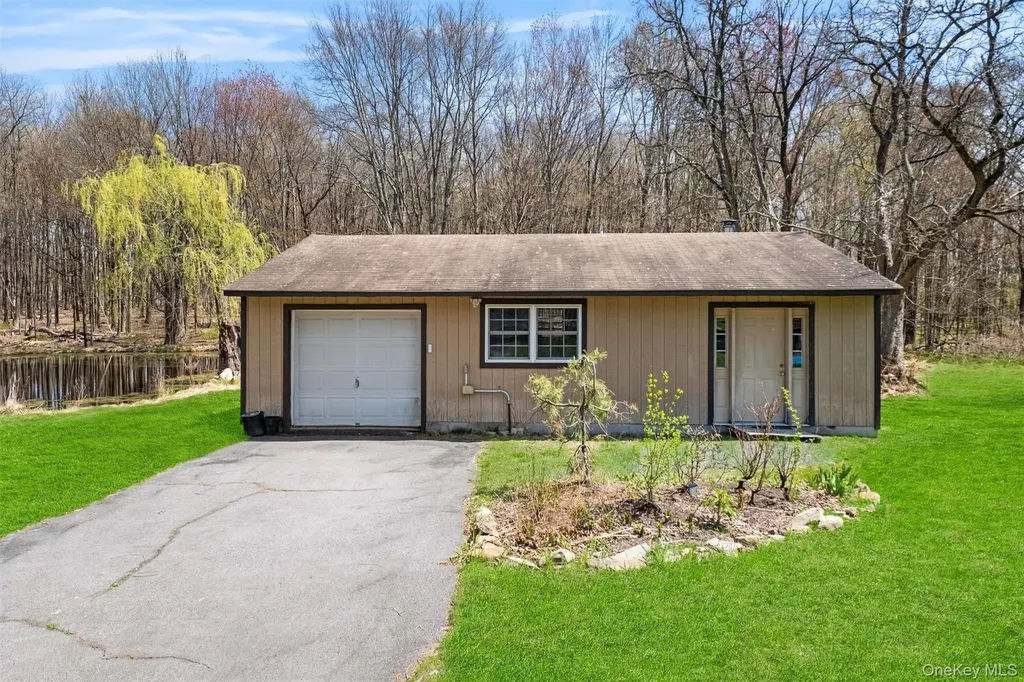 1901 Route 302 Circleville NY 10919