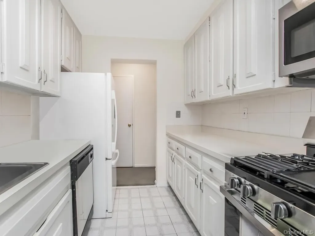 1 Balint Drive Yonkers NY 10710