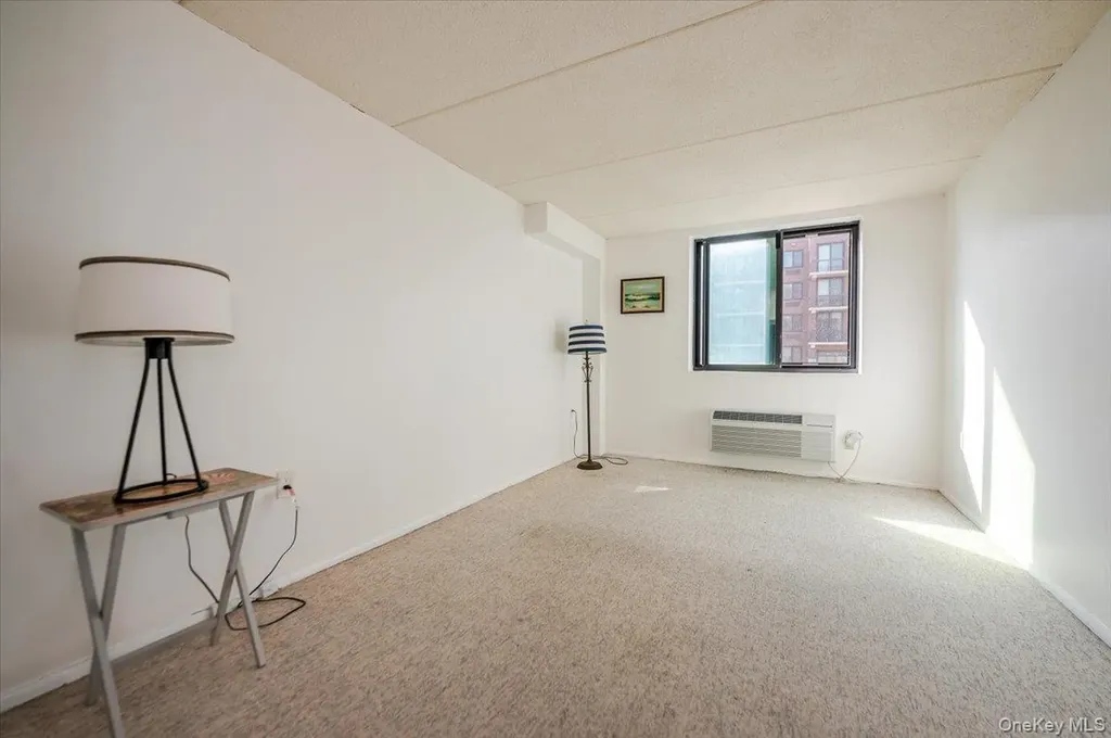 730 W Broadway Long Beach NY 11561