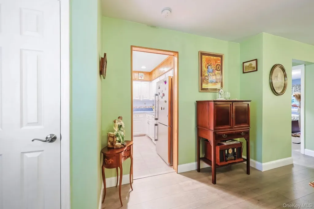 10 Harbour Lane Oyster Bay NY 11771