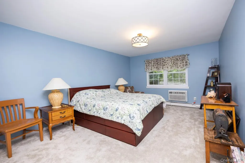 10 Harbour Lane Oyster Bay NY 11771