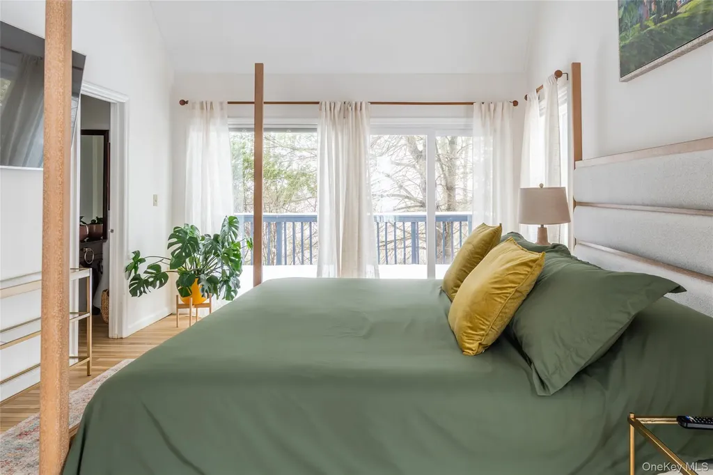 35 Garrison Woods Road Garrison NY 10524
