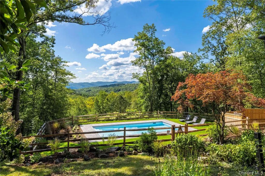 35 Garrison Woods Road Garrison NY 10524