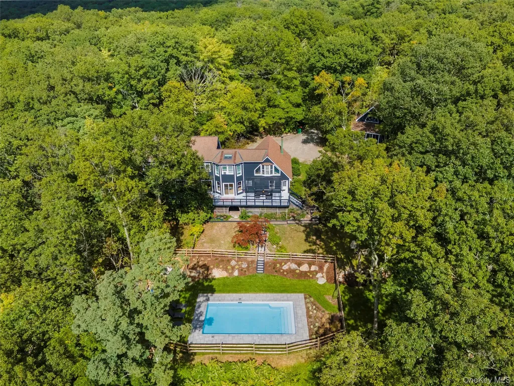 35 Garrison Woods Road Garrison NY 10524