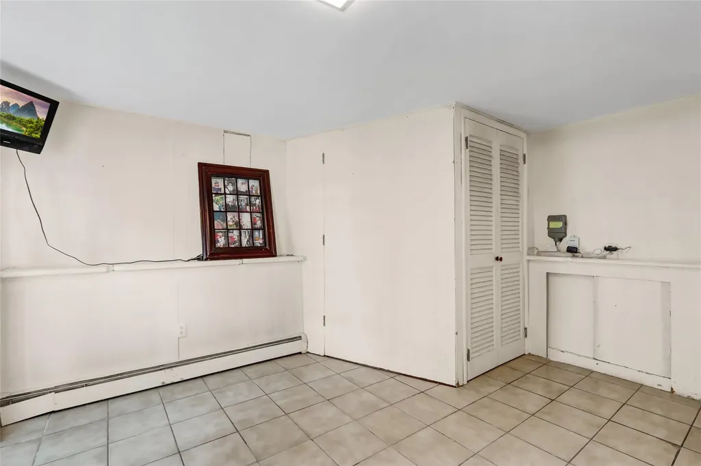 57 Elizabeth Drive Bethpage NY 11714