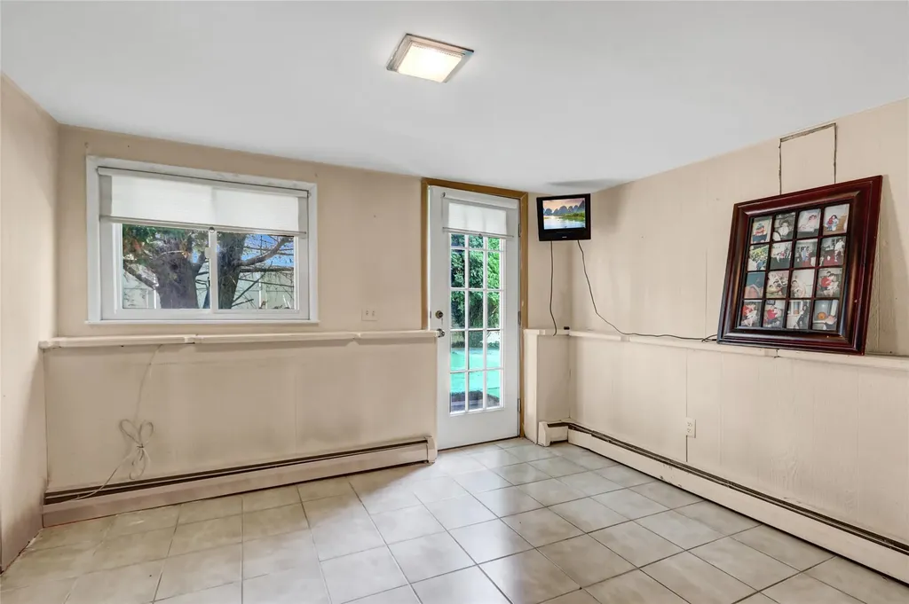 57 Elizabeth Drive Bethpage NY 11714