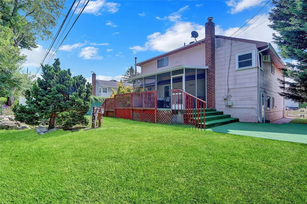 57 Elizabeth Drive Bethpage NY 11714
