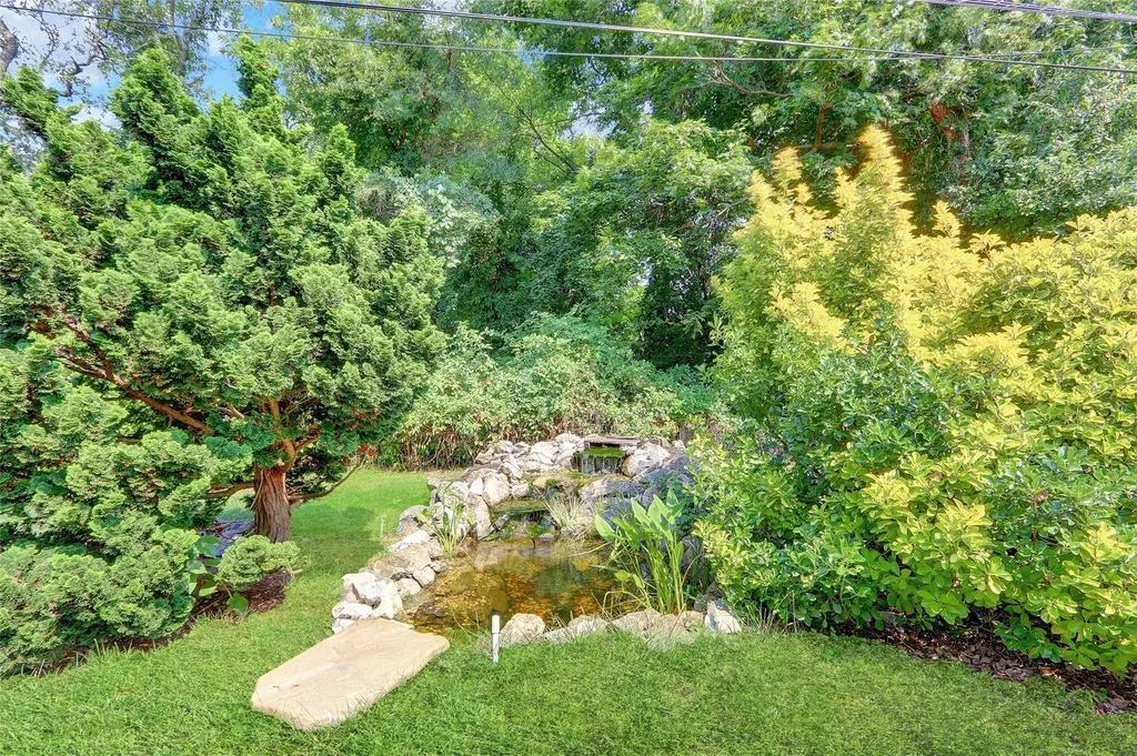 57 Elizabeth Drive Bethpage NY 11714