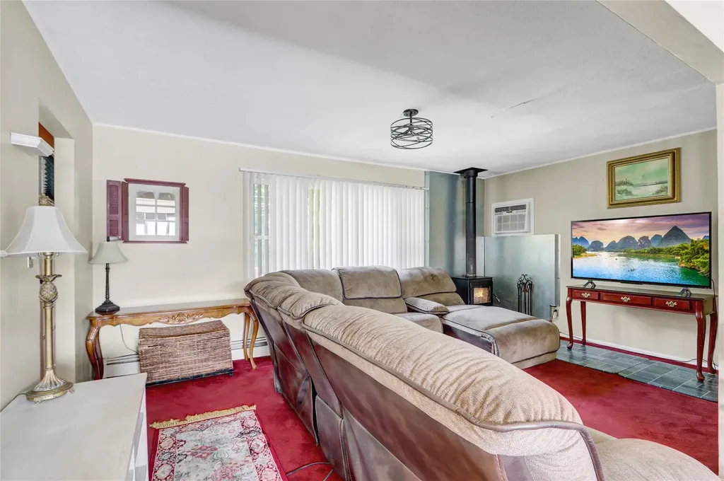 57 Elizabeth Drive Bethpage NY 11714