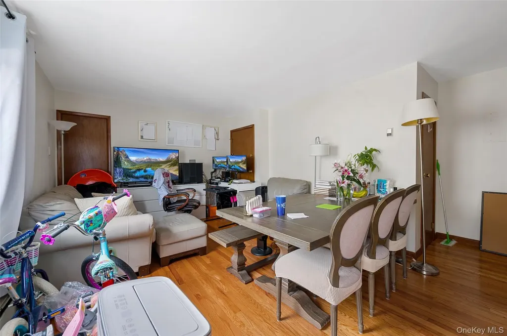206-16 45th Road Bayside NY 11361