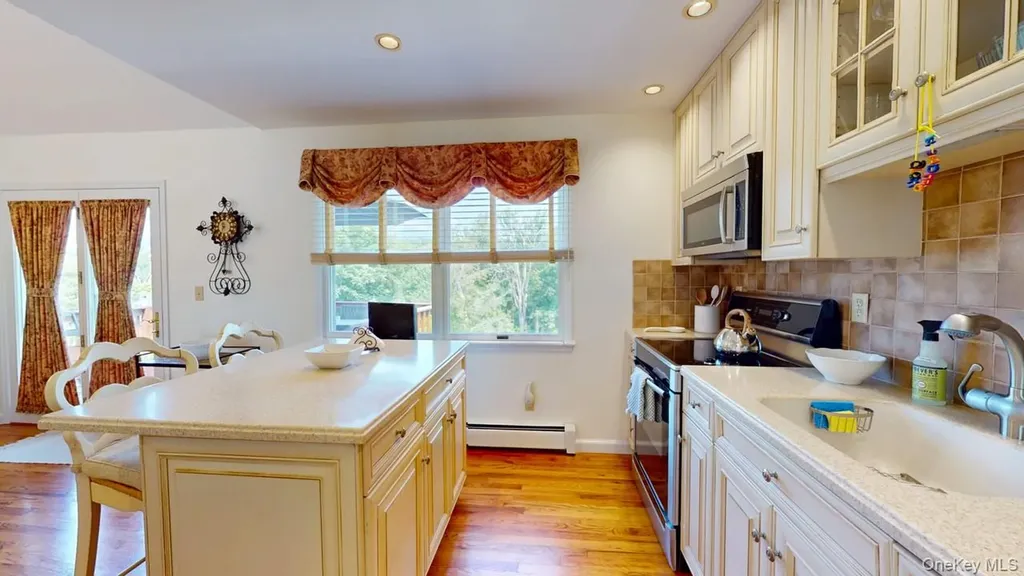 14 Willard Place Monroe NY 10950