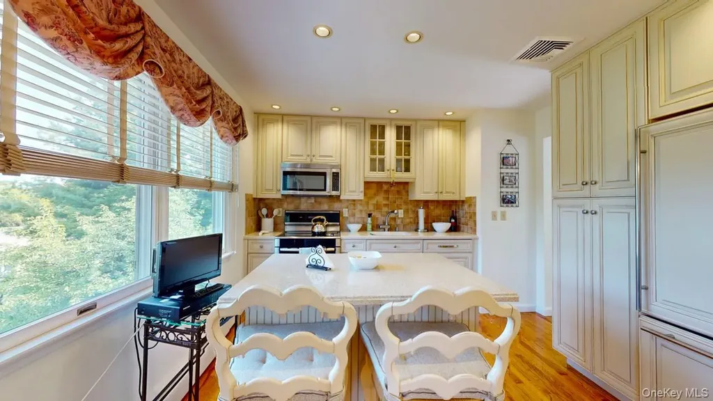 14 Willard Place Monroe NY 10950