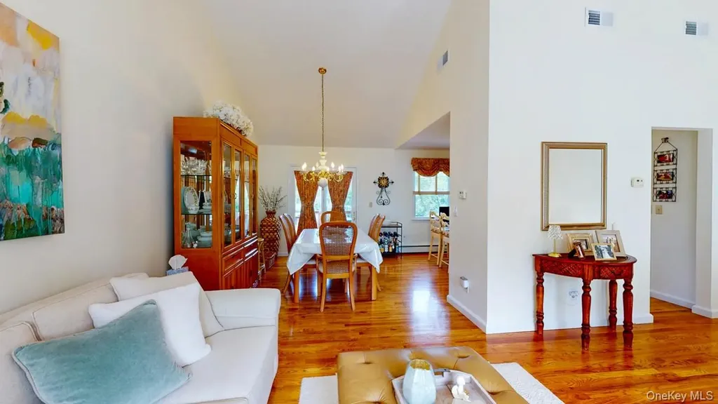 14 Willard Place Monroe NY 10950