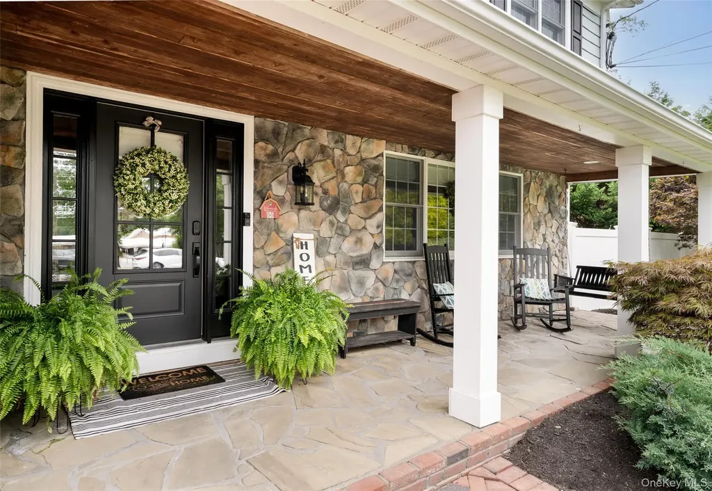 8 Miller Avenue Shoreham NY 11786