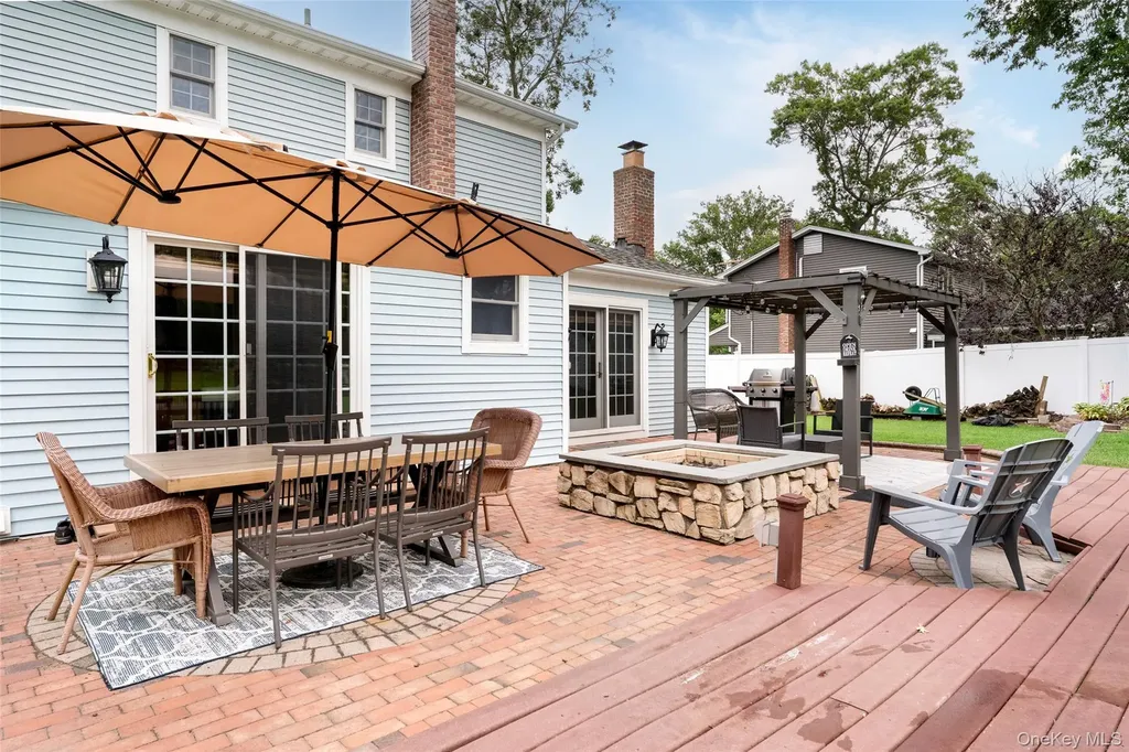 8 Miller Avenue Shoreham NY 11786
