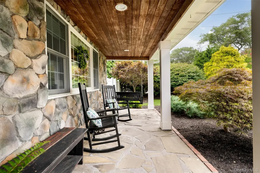 8 Miller Avenue Shoreham NY 11786