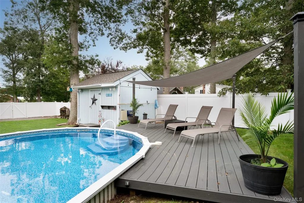 8 Miller Avenue Shoreham NY 11786