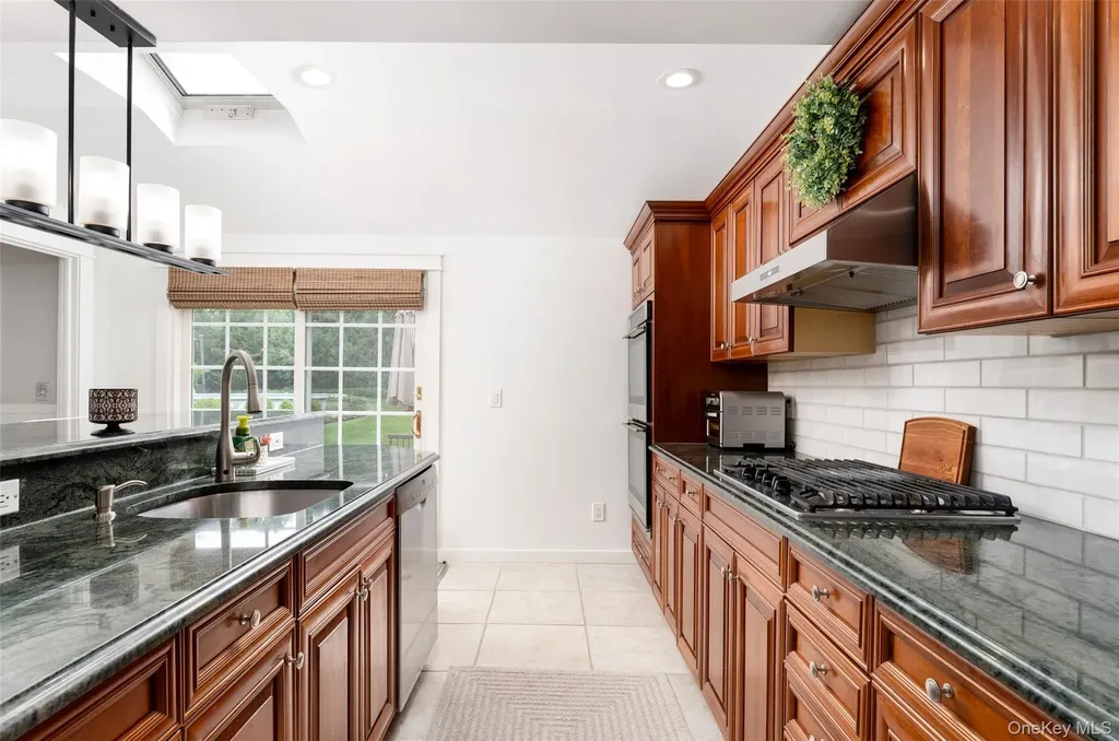 8 Miller Avenue Shoreham NY 11786