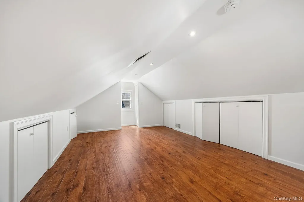 194 Bradley Road Scarsdale NY 10583