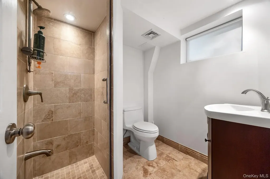 194 Bradley Road Scarsdale NY 10583