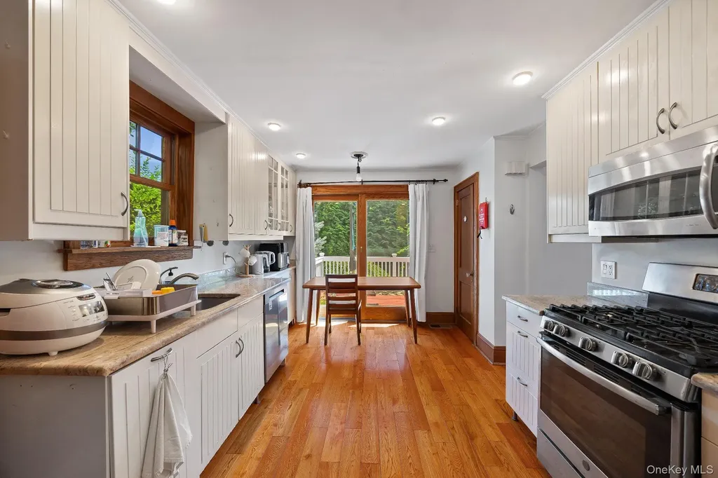 194 Bradley Road Scarsdale NY 10583