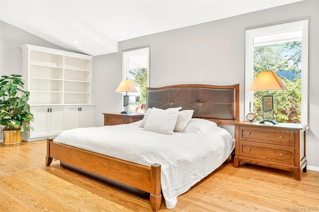 10 Barnaby Lane Hartsdale NY 10530