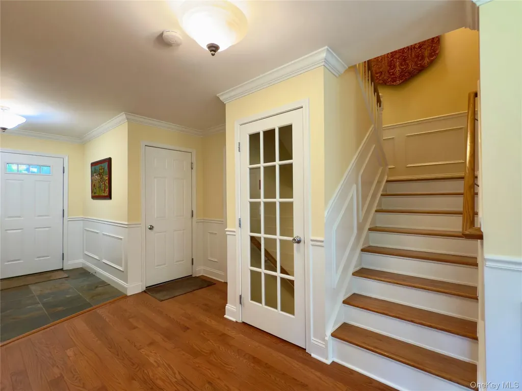 54 Hudson View Terrace Hyde Park NY 12538