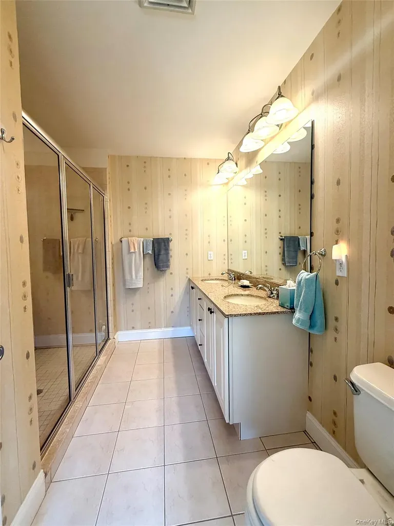 54 Hudson View Terrace Hyde Park NY 12538