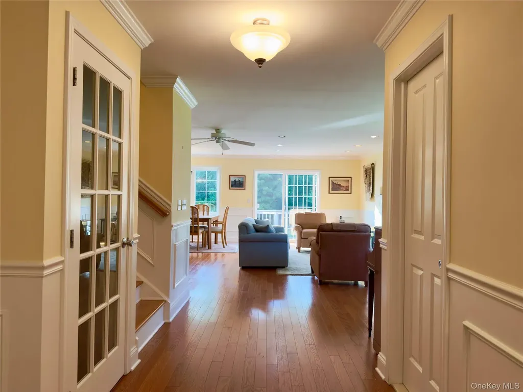 54 Hudson View Terrace Hyde Park NY 12538