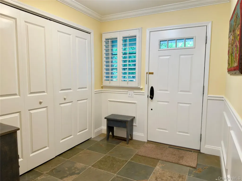54 Hudson View Terrace Hyde Park NY 12538