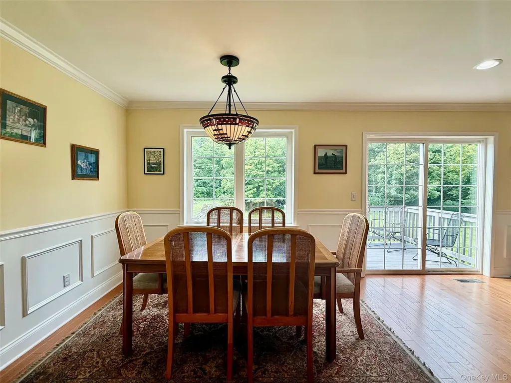 54 Hudson View Terrace Hyde Park NY 12538