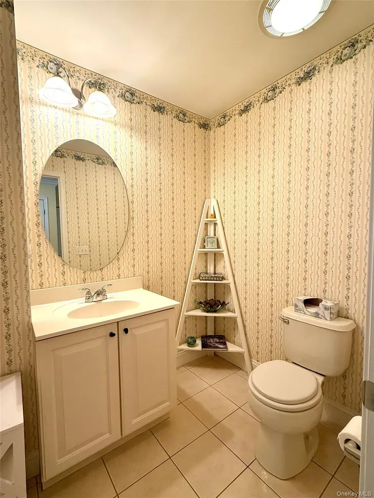 54 Hudson View Terrace Hyde Park NY 12538