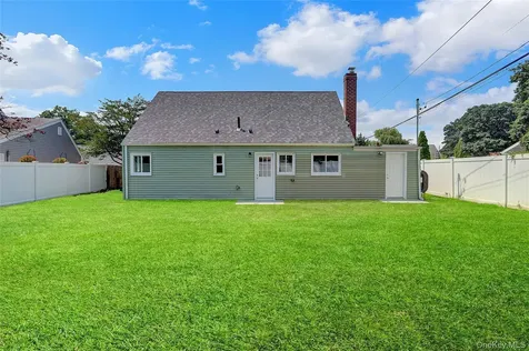 328 Martin Place Bethpage NY 11714