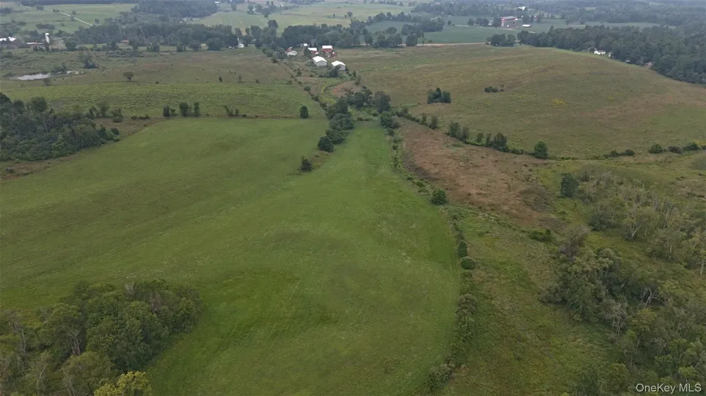 1820 County Route 7 Ancram NY 12502