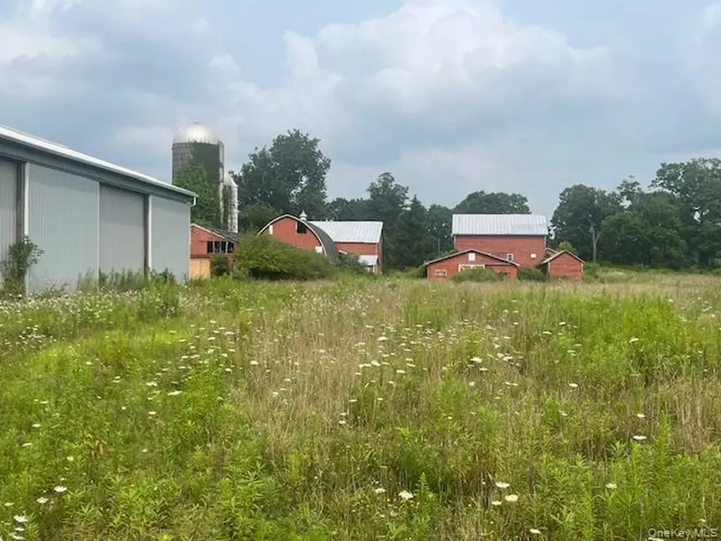 1820 County Route 7 Ancram NY 12502