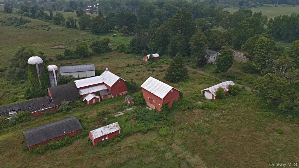 1820 County Route 7 Ancram NY 12502