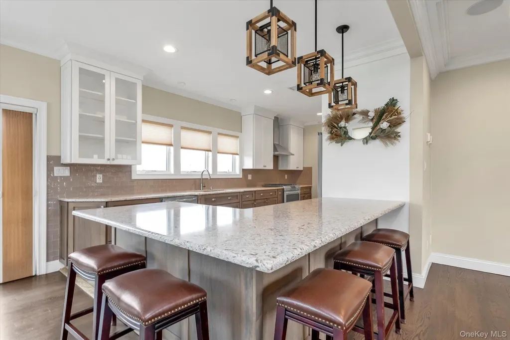 236 E Shore Drive Massapequa NY 11758